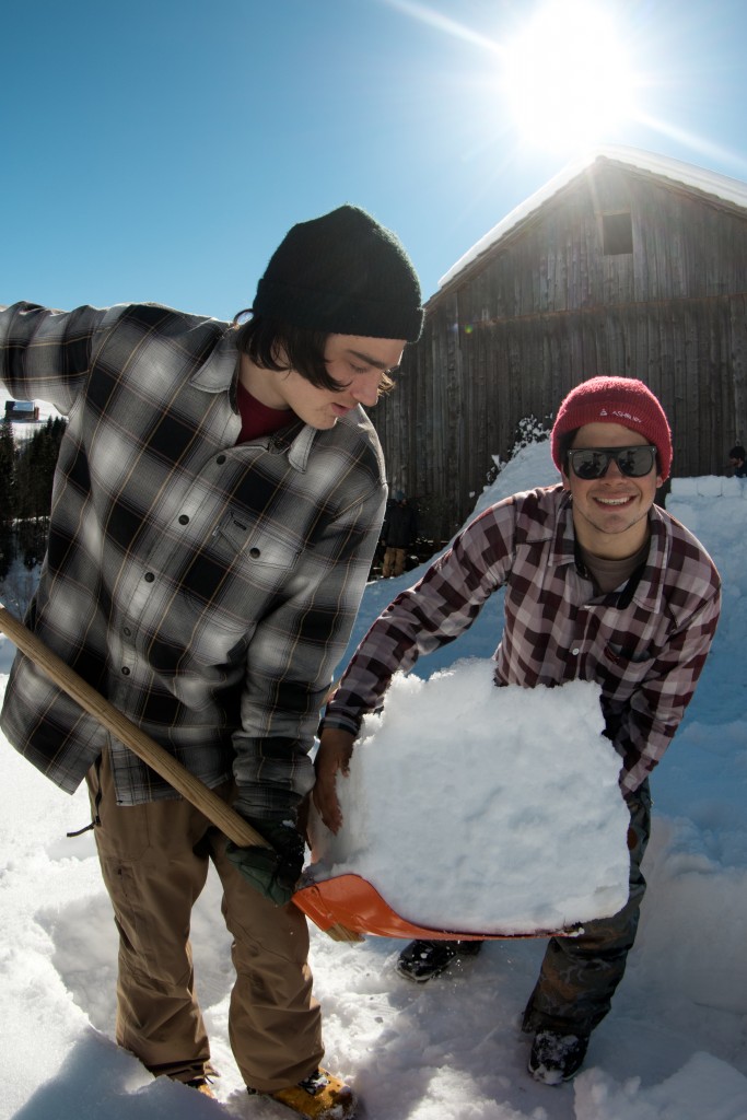 Dario Burch and Lou Staub. Cartel Boyz hard at work. © Daniel Loosli