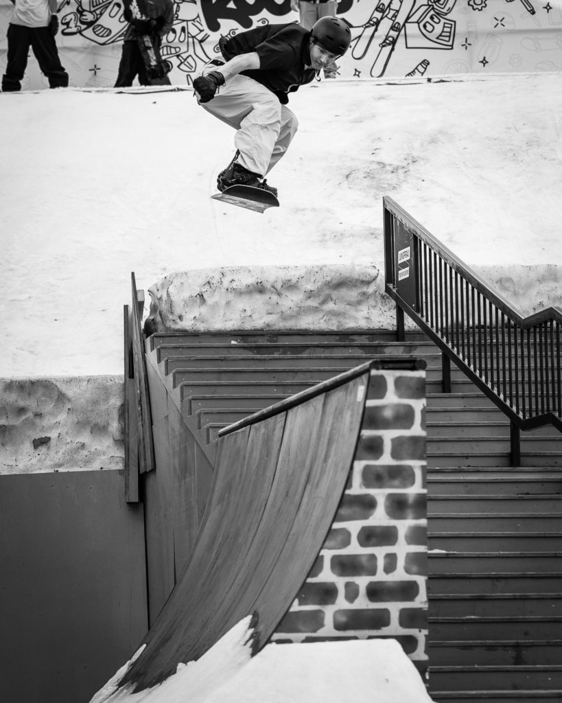 6-Nick_Puenter_Air_to_top_of_QP_Freestyle_Roots_Thun_Kuno_Egli